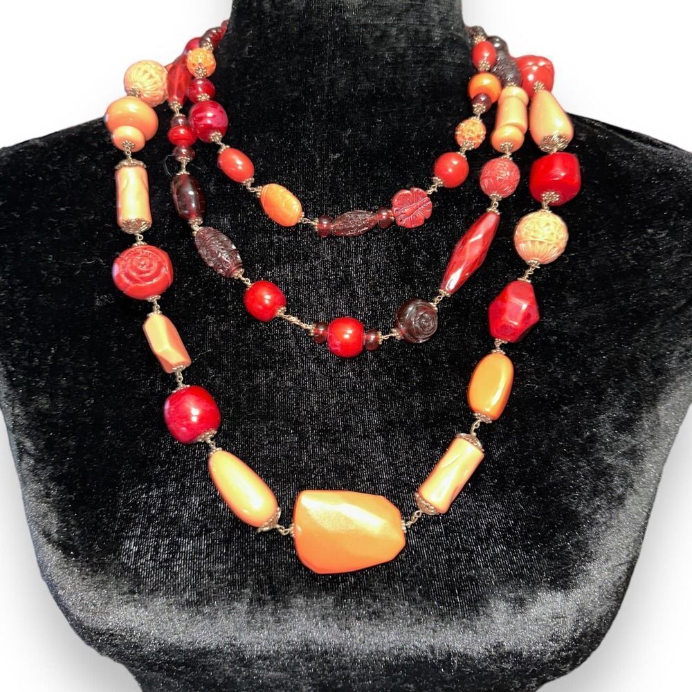 Chunky Multi-Strand Floral Buddha Carved Beaded Necklace Lucite Layered 18-21"